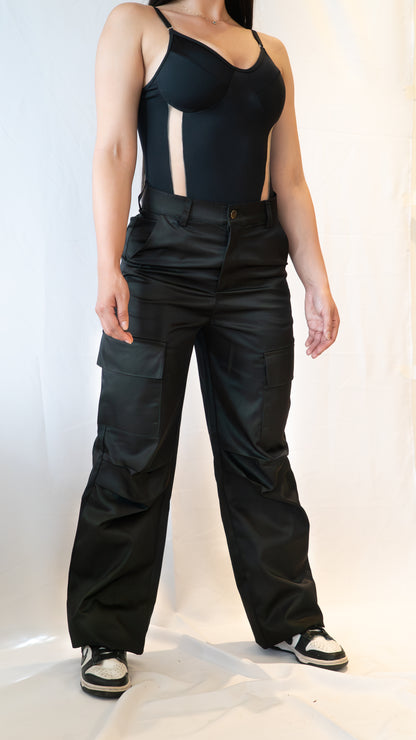 Pantalón CARGO Elegance Sport (Negro)